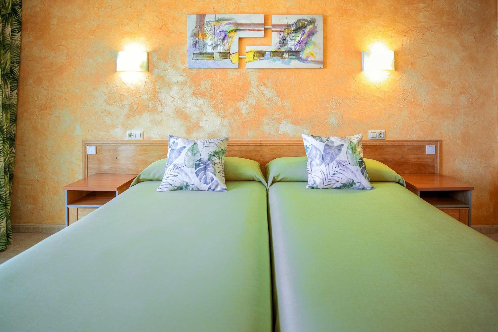 Hotel Servigroup La Zenia Orihuela Zimmer foto